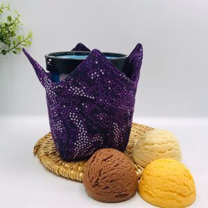 Microwave Pint Size Cozy for Noodles, Oatmeal, Stir Fry Ice Cream Purple Swirl